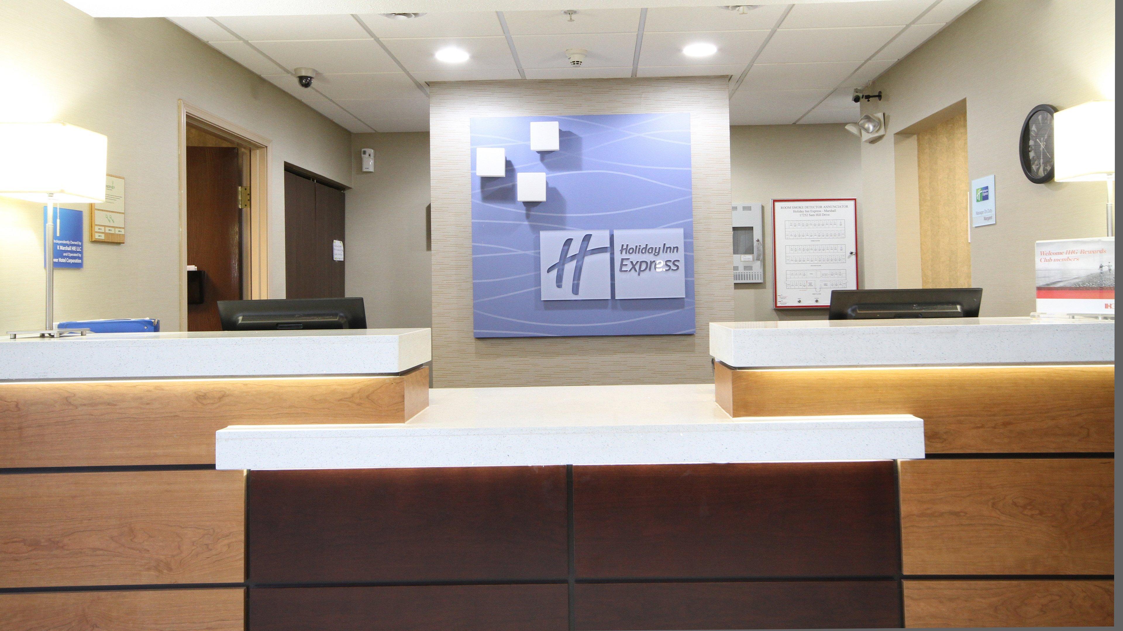 Holiday Inn Express Marshall, An Ihg Hotel Екстериор снимка