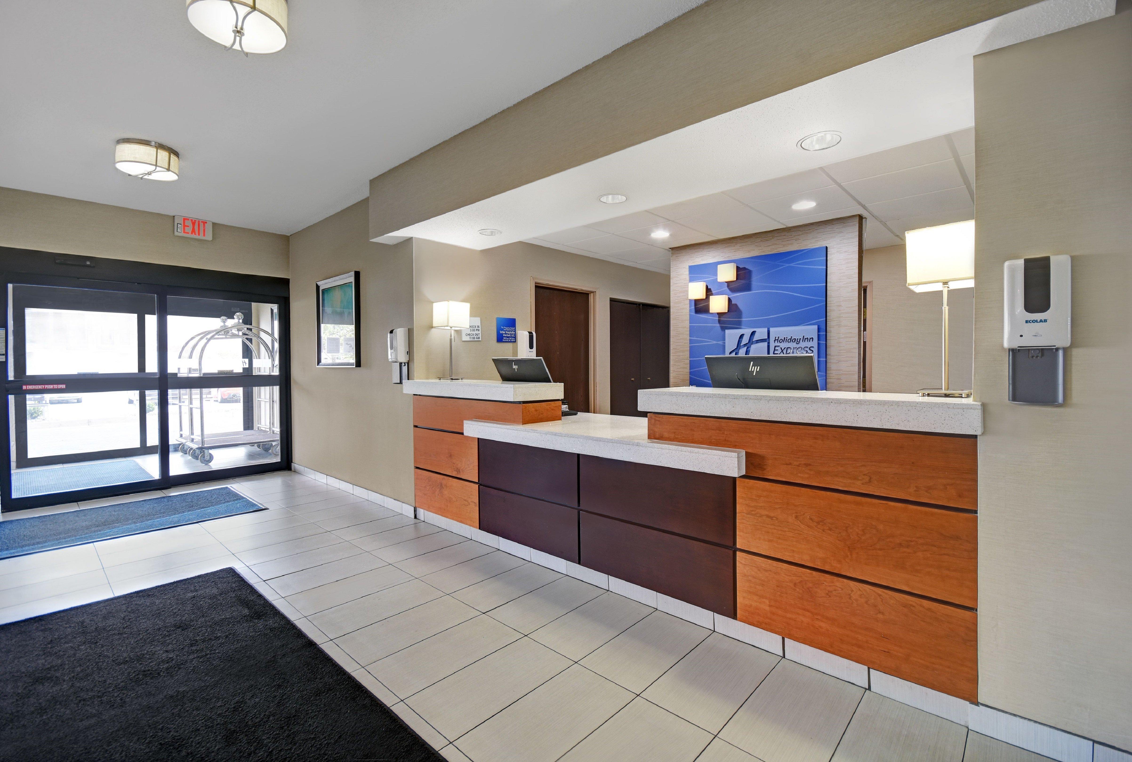Holiday Inn Express Marshall, An Ihg Hotel Екстериор снимка