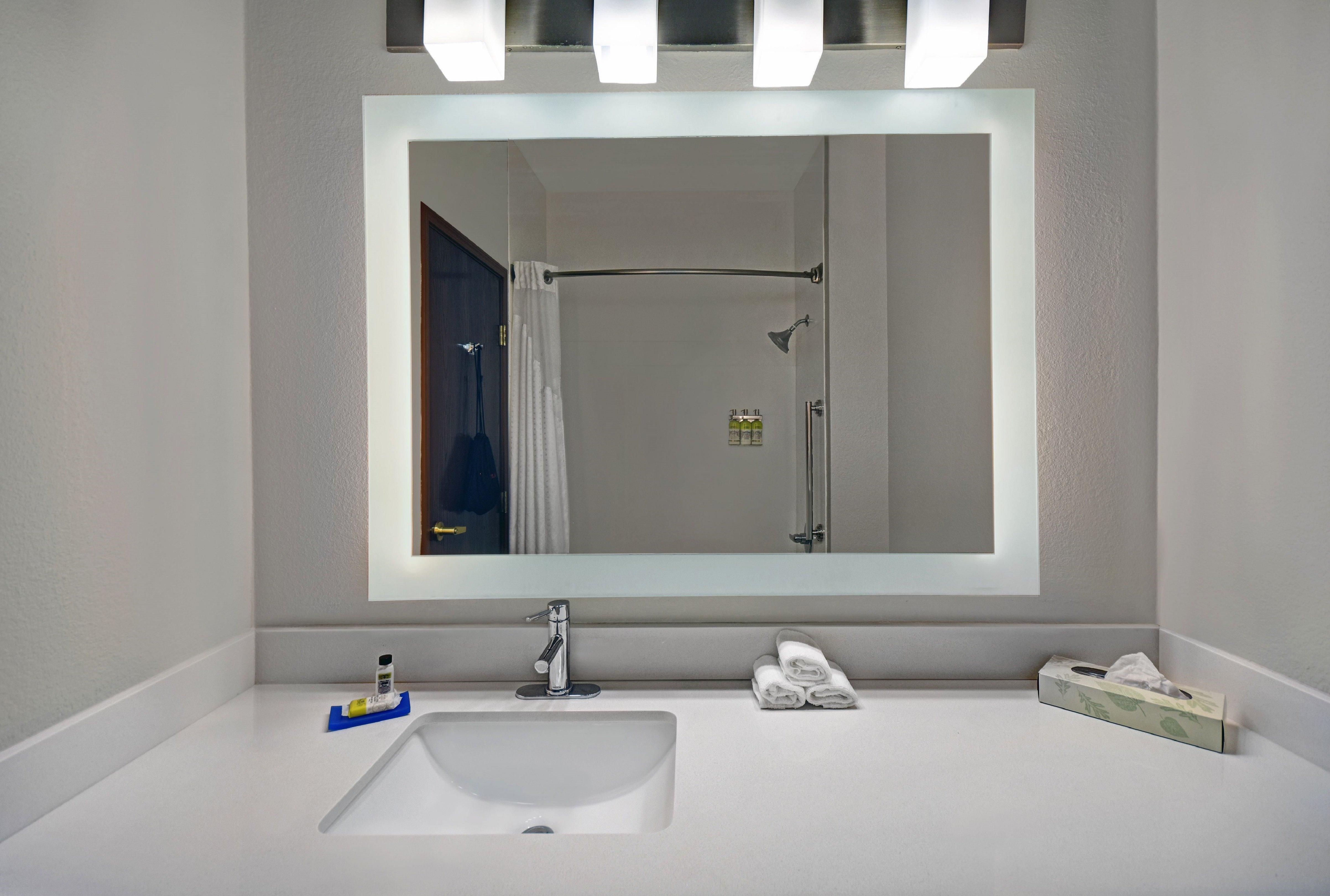 Holiday Inn Express Marshall, An Ihg Hotel Екстериор снимка