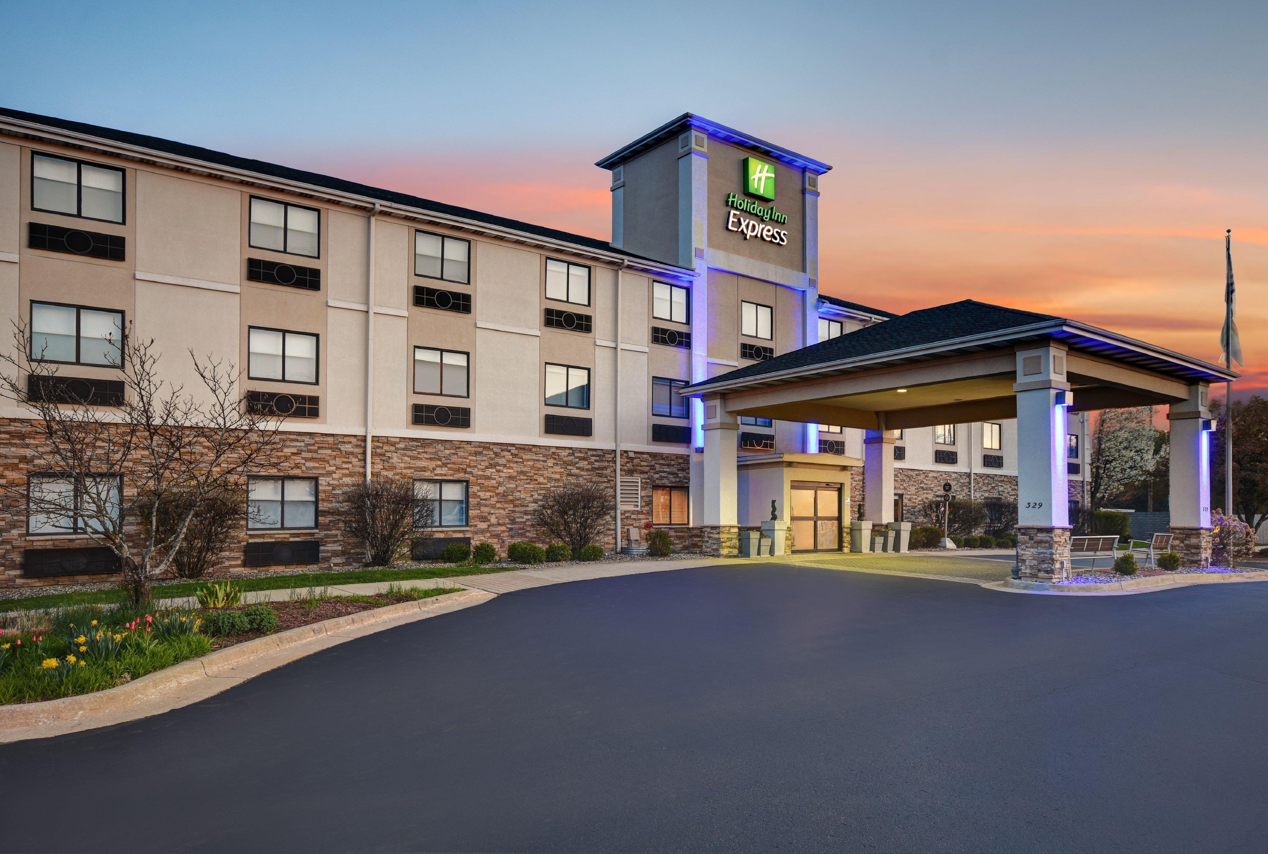 Holiday Inn Express Marshall, An Ihg Hotel Екстериор снимка