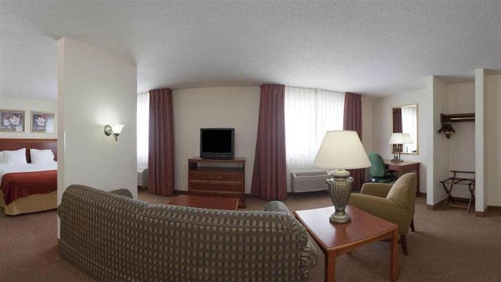 Holiday Inn Express Marshall, An Ihg Hotel Екстериор снимка